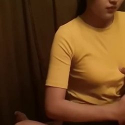 ASIAN CHINESE CHINA GIRL WOMAN MASSAGE HANDJOB CUMSHOT