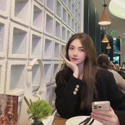 Pretty Chinese slut gives sexy rimjob to lucky boyfriend