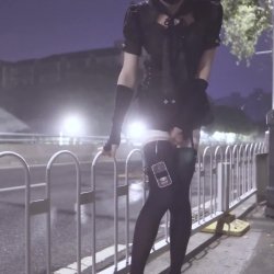 Chinese Outdoor Masturbating