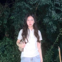 ณิชกานต์ อุตเรือน Thai girl