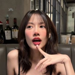 HOT THAI AMATEUR TEEN