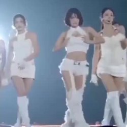 Momo (Twice) Videos 10