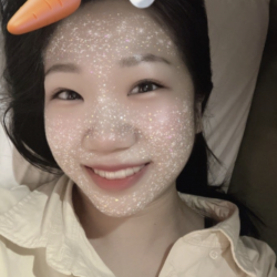 Tiny Japanese exposed fucking BBC in hotel